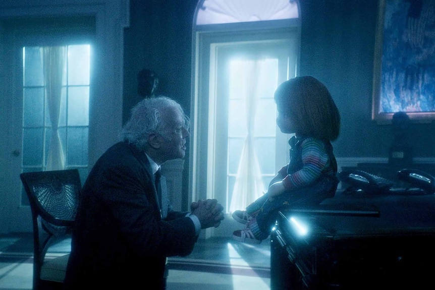 Charles Lee Ray speaks with Chucky in Chucky Episode 307.