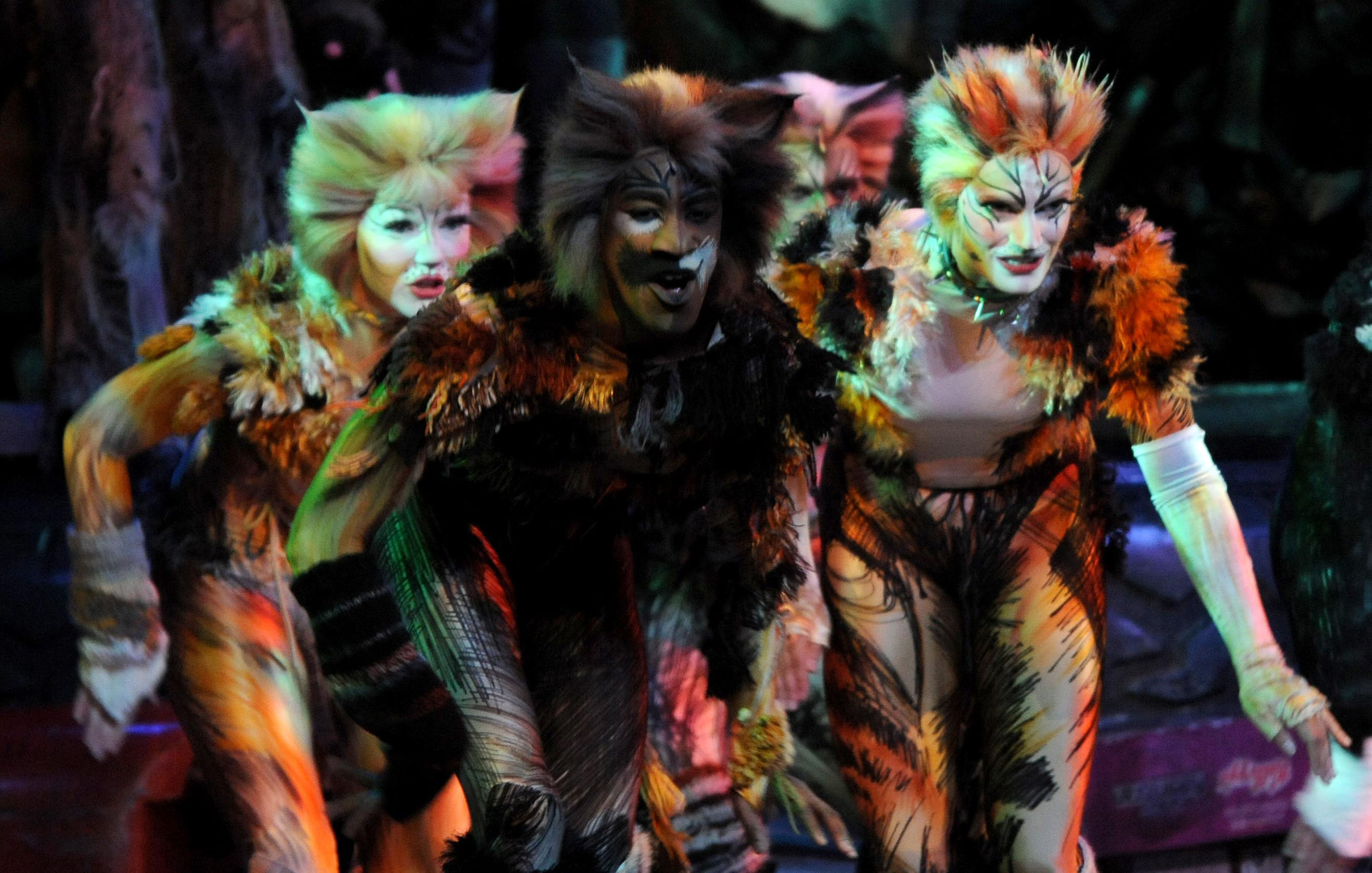 A “Cats” Reimagining Sets the Musical in the Queer Ballroom Scene