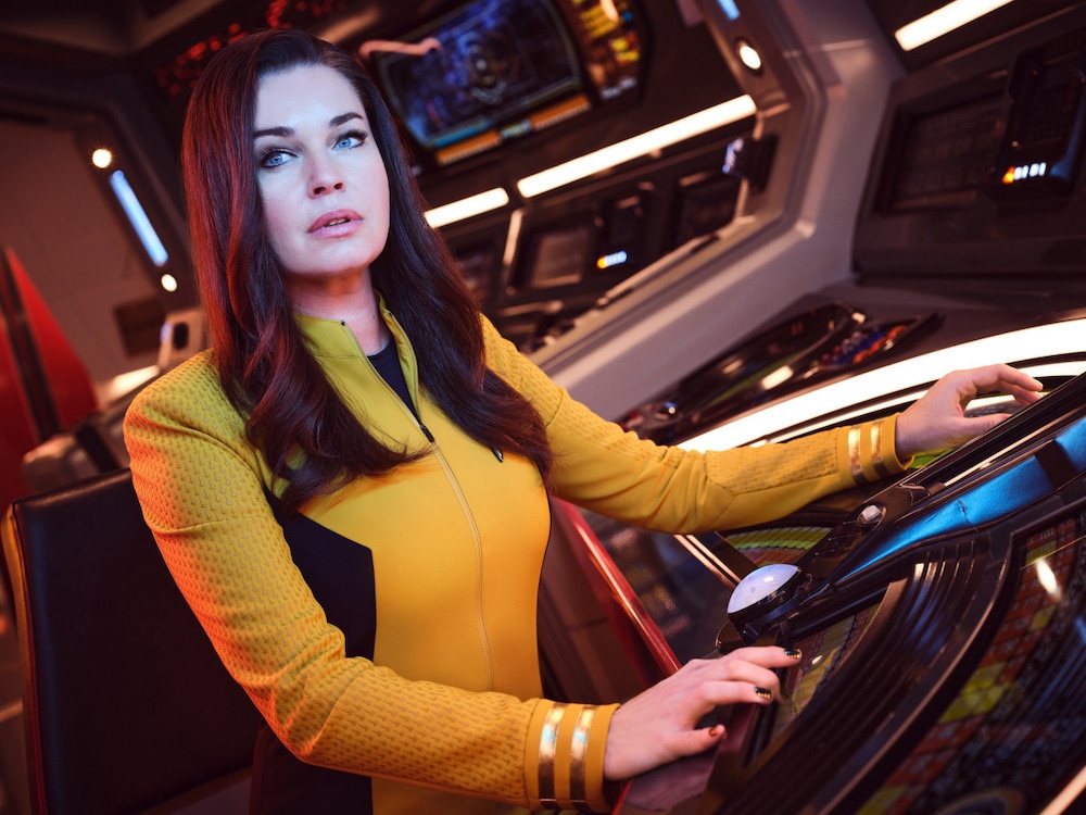 Star Trek Strange New Worlds Rebecca Romijn On Una S Big Reveal Syfy Wire