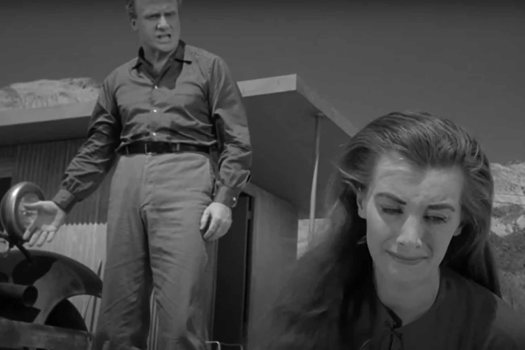 Corry (Jack Warden) watches as Alicia (Jean Marsh) cries on The Twilight Zone Episode 107.