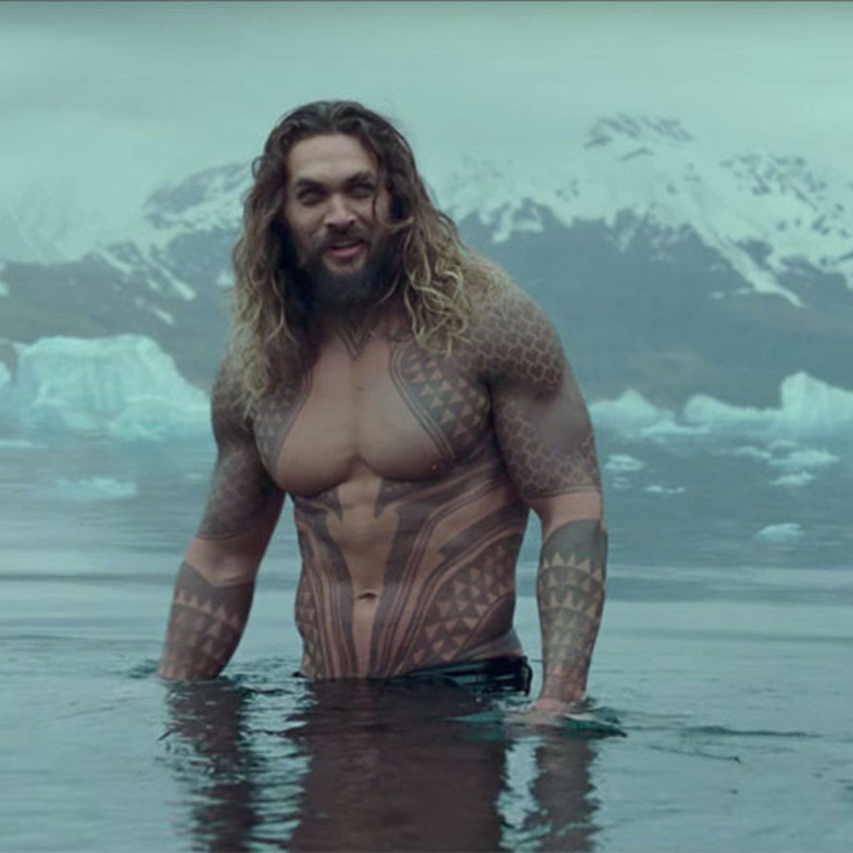 ãaquamanãçåçæå°çµæ