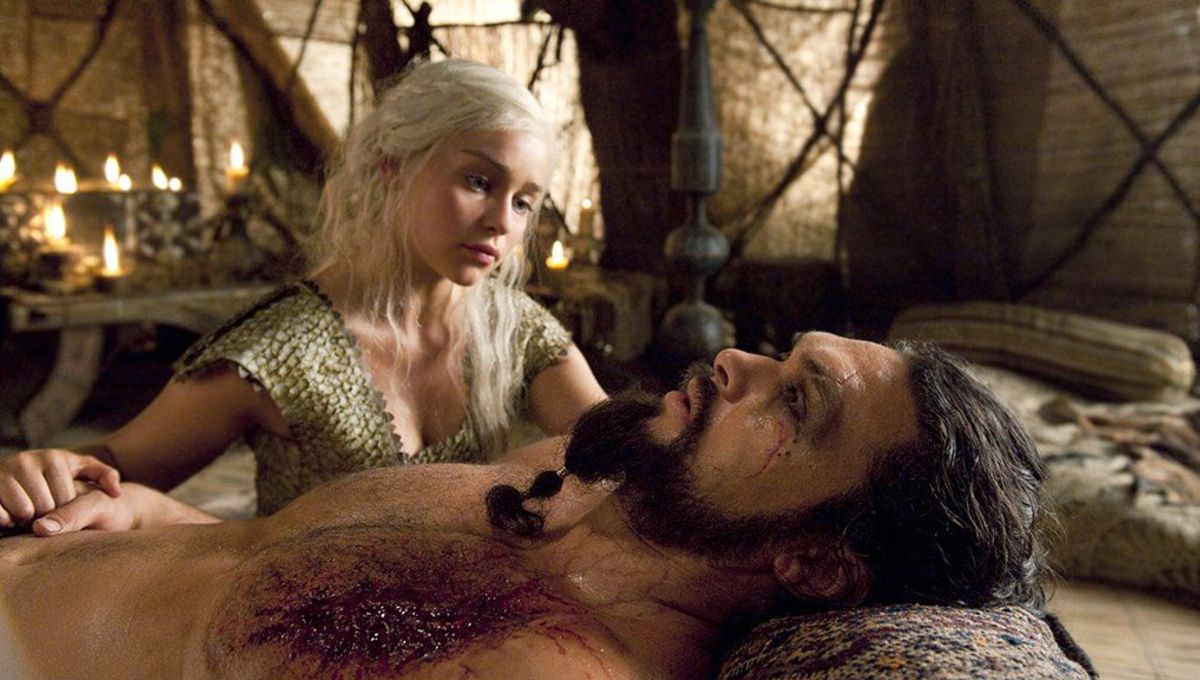 Game Of Thrones Dothraki Leaders Emilia Clarke And Jason Momoa