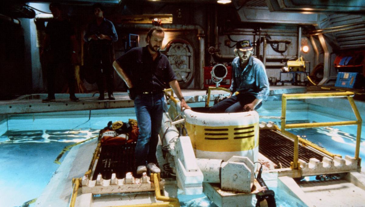 The Abyss at 30: Cinematographer Mikael Salomon explains underwater ...