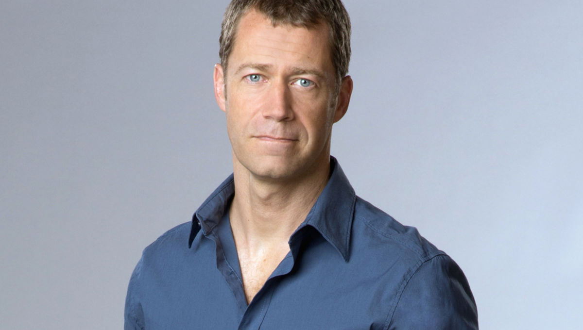 Eureka S Colin Ferguson Cast As The Vampire Diaries Big Bad Season 6 Villain