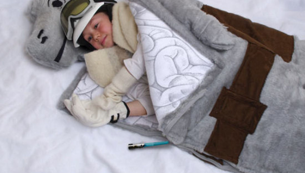 Cool Real Tauntaun Sleeping Bags Coming In Nov