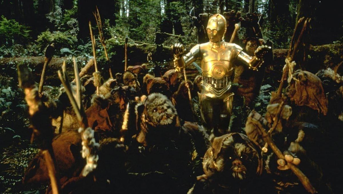 Best Star Wars Scenes: Ewoks mistake C-3PO for a god in Return of the Jedi
