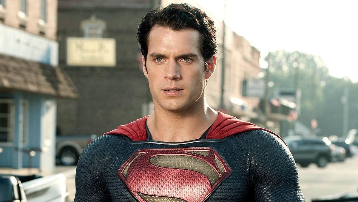 Henry Cavill Wants To Play Superman Again And Soon If Certain People Give The Uh Greenlight