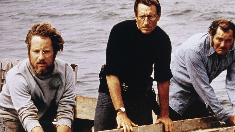 (L-R) Richard Dreyfuss, Roy Scheider and Robert Shaw on a boat in Jaws (1975)