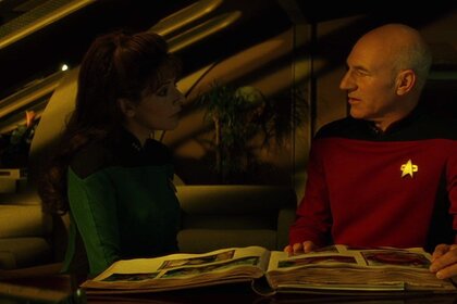 star-trek-generations-picard-scrapbook