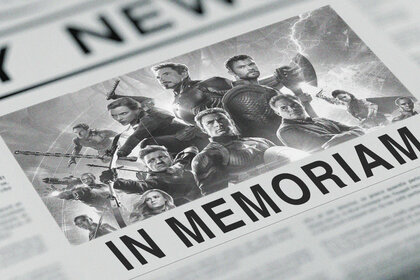 Avengers: Endgame Obit hero