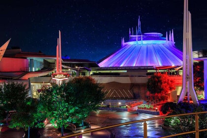 Space Mountain exterior