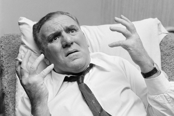 Peter Jenson (William Bendix) speaks with his hands on psychiatrist's couch on Westinghouse Desilu Playhouse