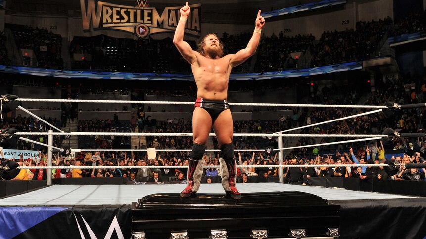 Smackdown_gallery_Episode3Recap_03.jpg