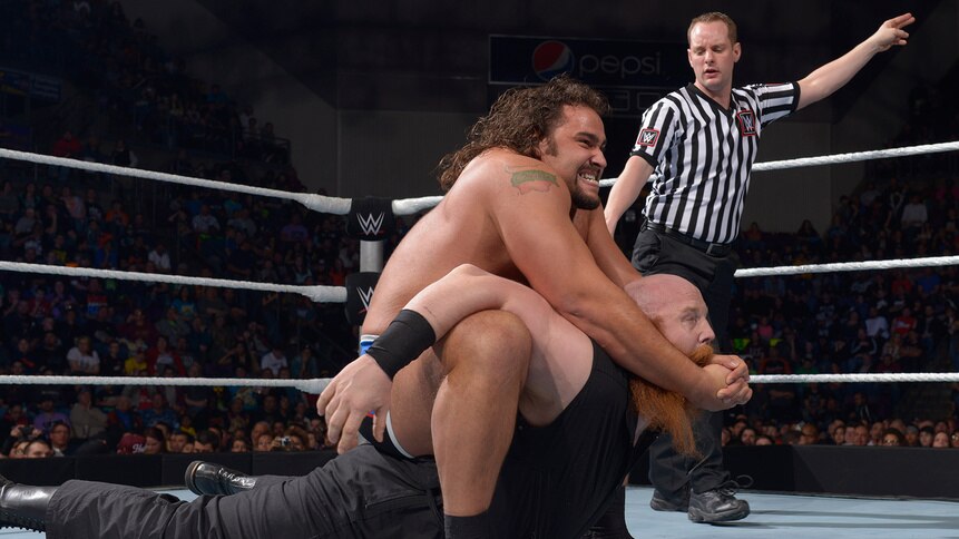 Smackdown_gallery_Episode4Recap_04.jpg