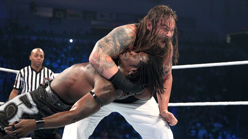 Smackdown_gallery_Episode5Recap_01.jpg