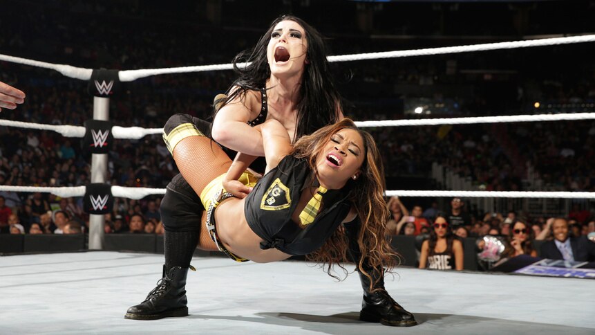 Smackdown_gallery_Episode6Recap_02.jpg