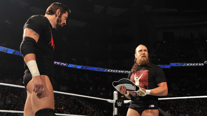 Smackdown_gallery_Episode7Recap_01.jpg