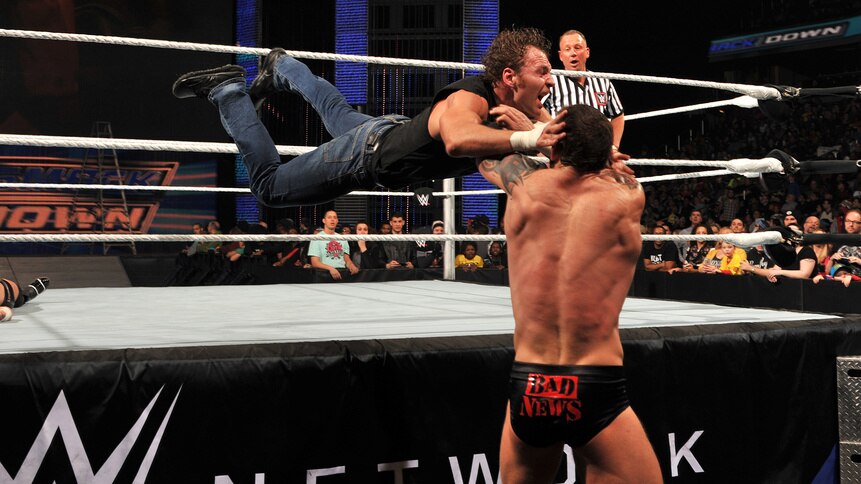 Smackdown_gallery_Episode8Recap_04.jpg