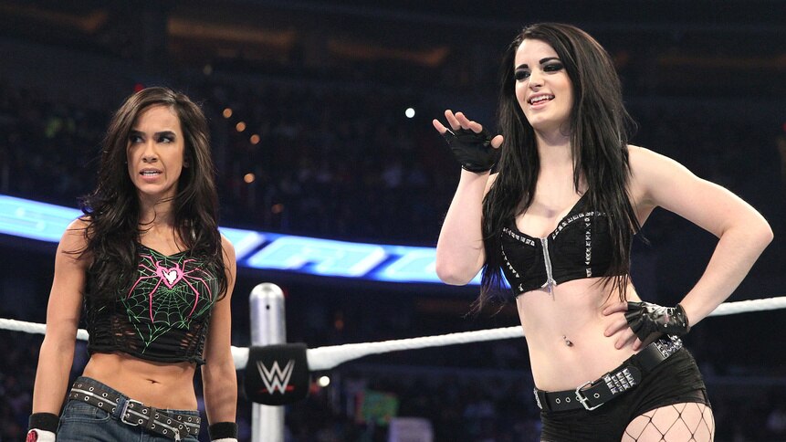 Smackdown_gallery_Episode8Recap_06.jpg