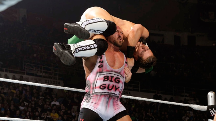 Smackdown_gallery_Episode9Recap_01.jpg