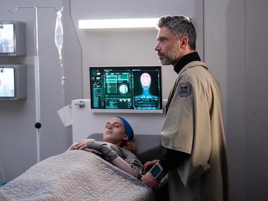 Dr. Marsh stands over a hospitalized Kelly Fowler in The Ark Episode 201.