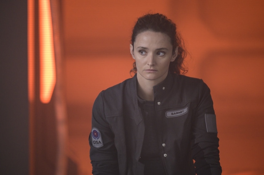 Lt. Sharon Garnet (Christie Burke) wears a jacket on The Ark Episode 204.