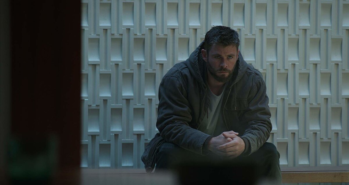 endgame_thor_sitting.jpg