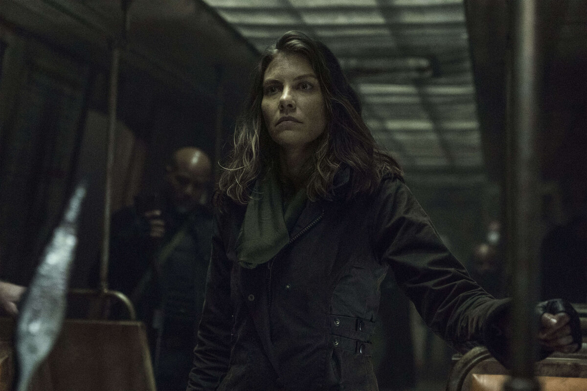 The Walking Dead S Lauren Cohan Says Maggie Is Compartmentalizing Her Negan Hate In S11 Syfy Wire