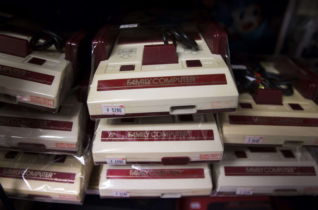 Nes and clearance famicom