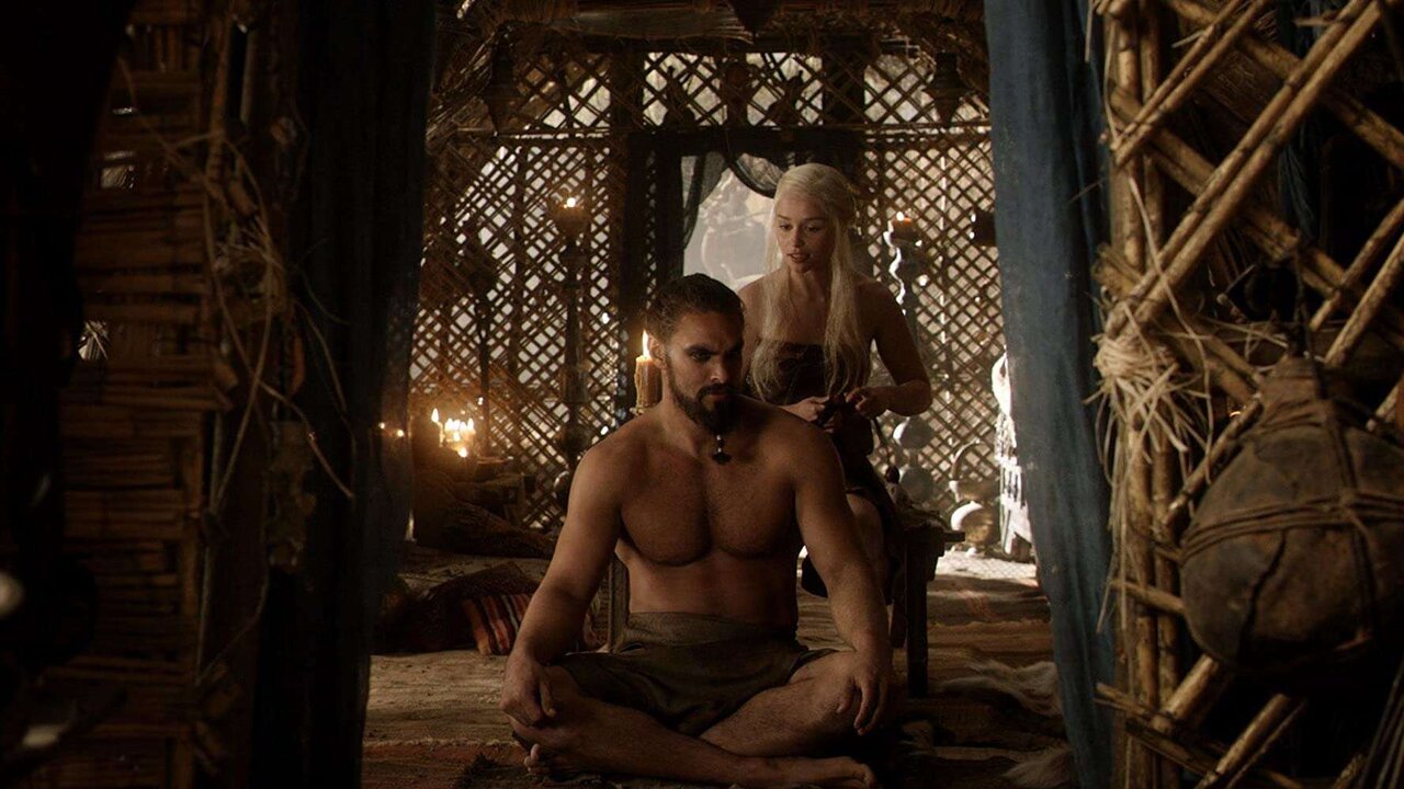 Nudist Open Sex - Game of Thrones cast on shooting early sex scenes | SYFY WIRE