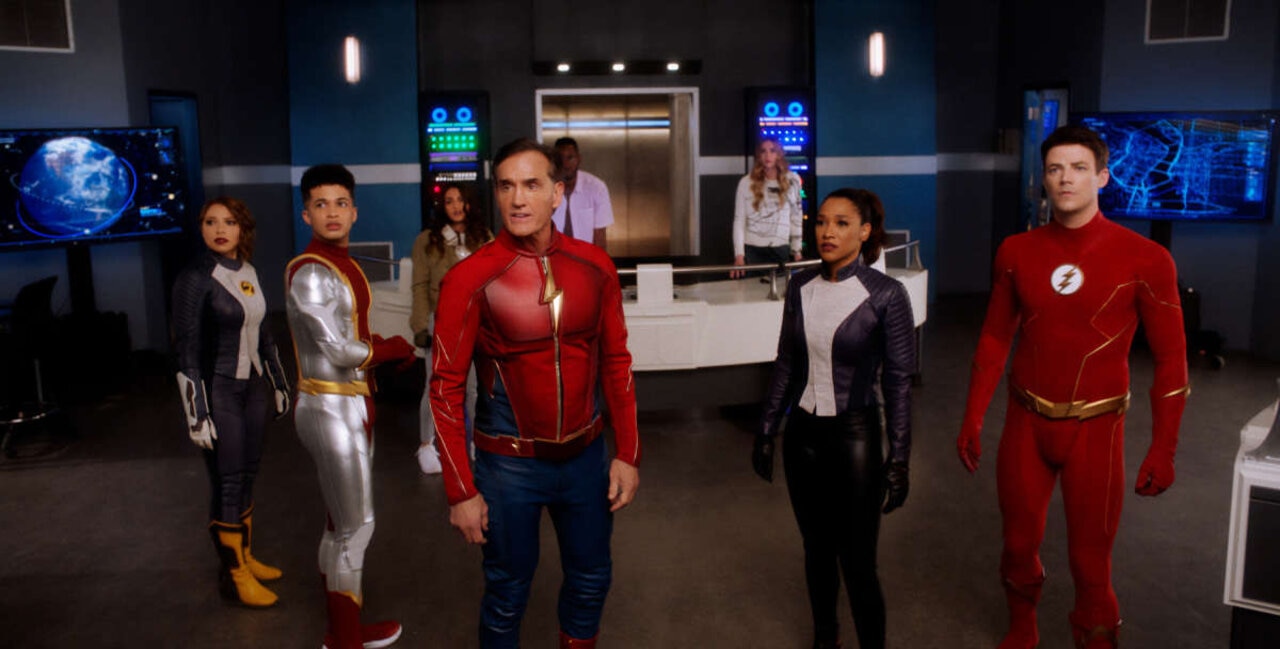 The Flash showrunner on challenge of shortened S7 crossover