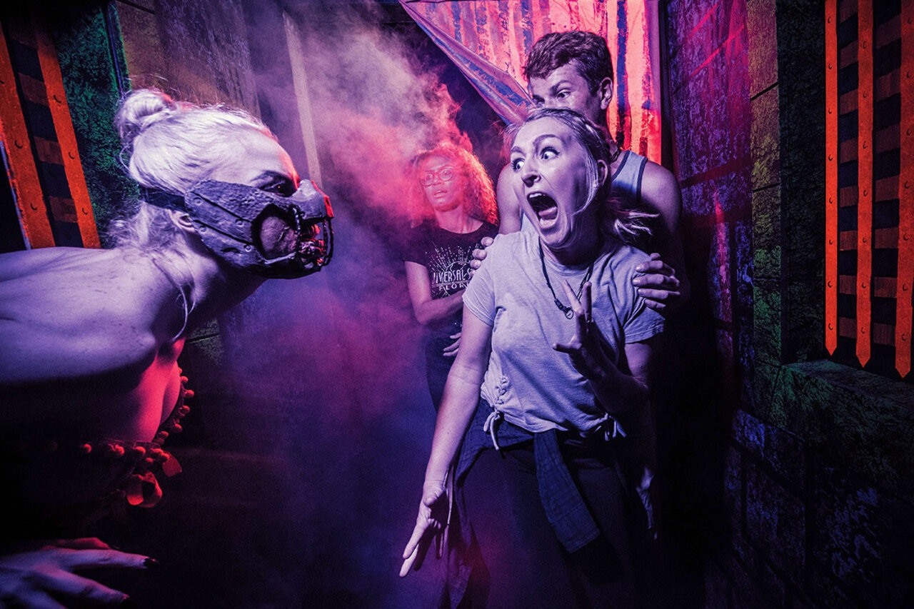 HORROR NIGHTS STORY - Play Online for Free!