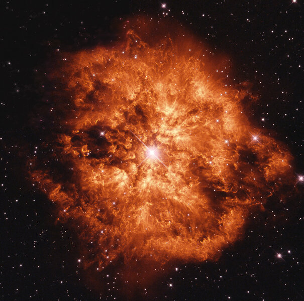 The huge nebula M1-67 around the Wolf-Rayet star WR124. Credit: ESA/Hubble &amp; NASA / Judy Schmidt