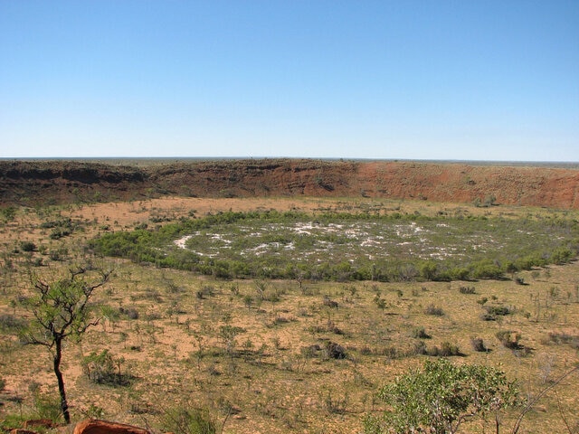 Bad Astroomy | Dating craters: Wolfe Creek is younger, Meteor Crater ...