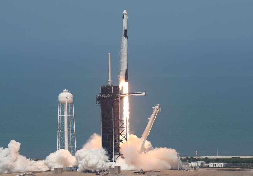 Сколько стоит запуск Falcon 9 (и других ракет)?