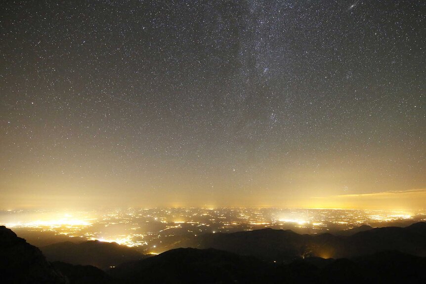 Stars could be invisible within 20 years as light pollution brightens night  skies, Astronomy