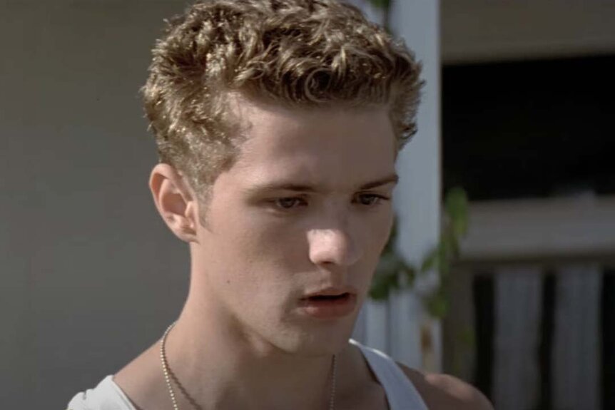 Barry William Cox (Ryan Philippe) looks forlorn in I Know What You Did Last Summer (1997).