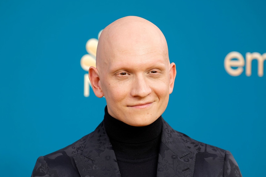 Anthony Carrigan at the 74th Primetime Emmys