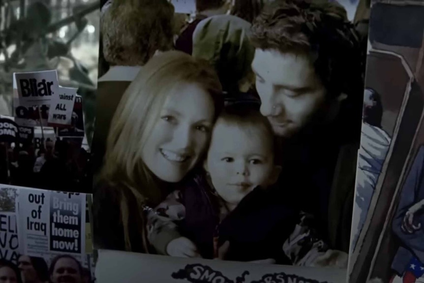 A photo of a familiy appears in Children of Men (2006).