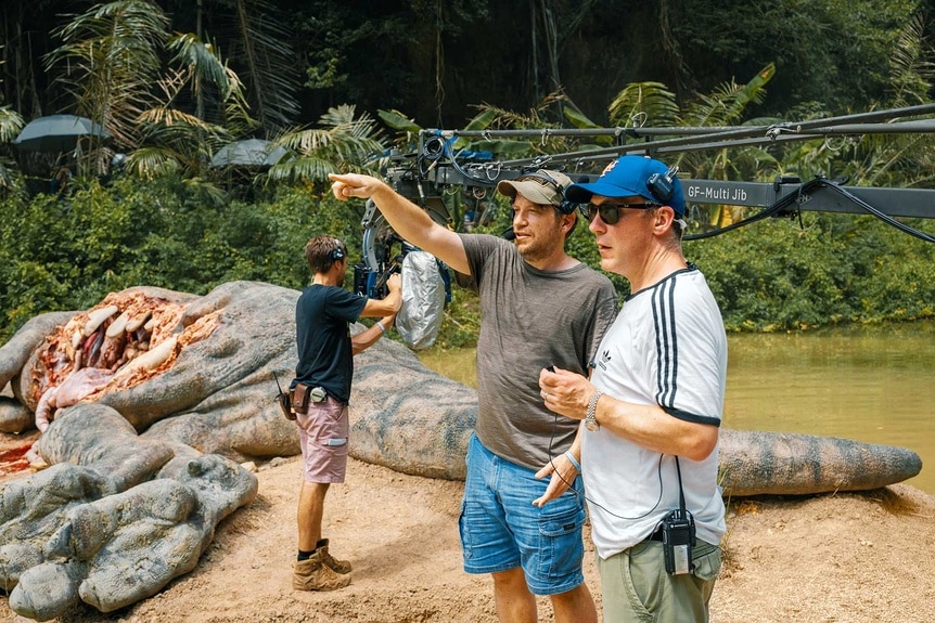 Director Gareth Edwards pointing on the set of Jurassic World Rebirth (2025).