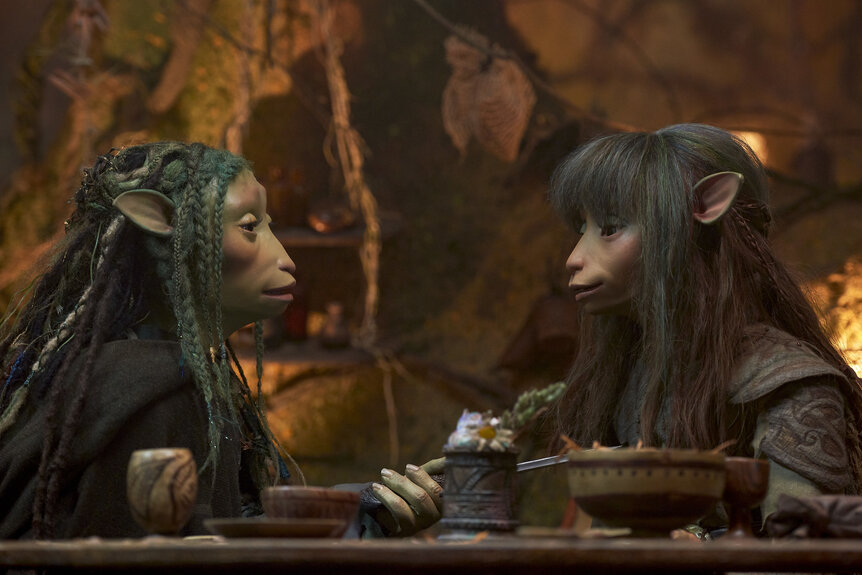 What is The Darkening? (Dark Crystal Explained) 