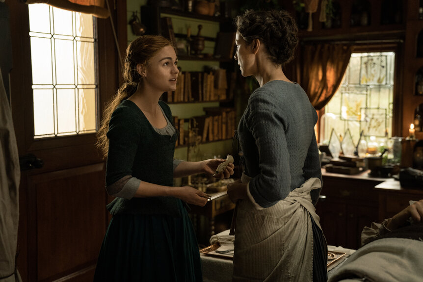 Outlander 509 Claire and Brianna