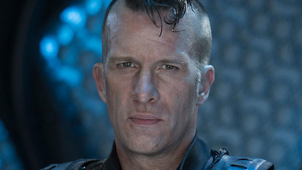 Thomas Jane frontal